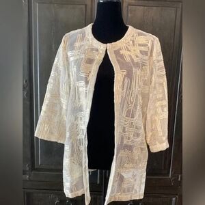 Chicos, Gold & Cream mesh blazer Size 2.